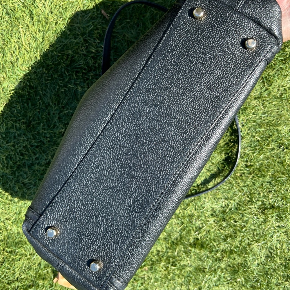 Coach Edie Turnlock Shoulder Bag - C1684-36855 - Picture 11 of 16